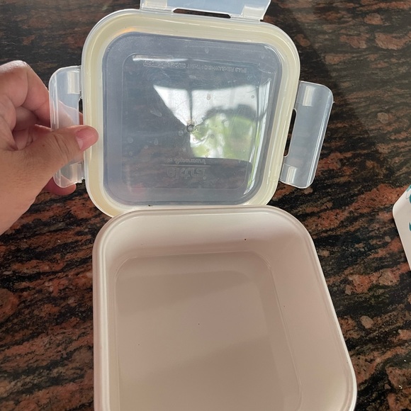 Copy list - Picture 2 of 2